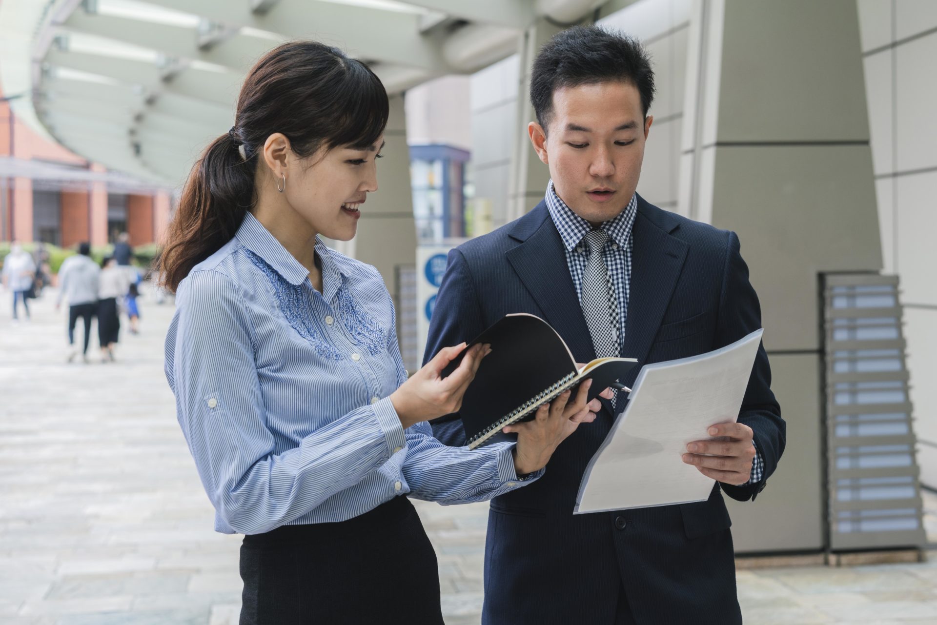 front-view-business-man-woman